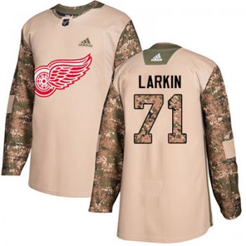 Adidas Detroit Red Wings #71 Dylan Larkin Camo Authentic 2017 Veterans Day Stitched Youth NHL Jersey